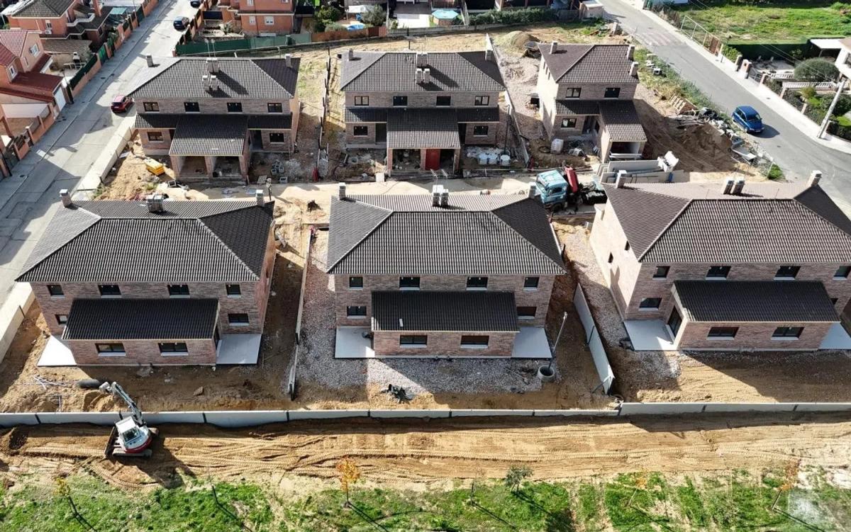 Obra nueva RESIDENCIAL ESPERANZA en Valdeavero (Revista) photo 4