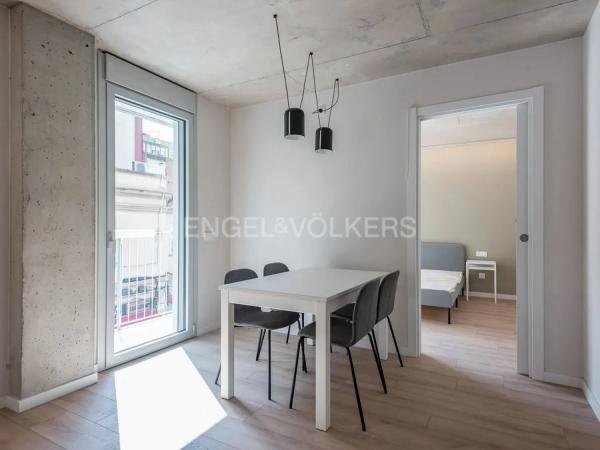 Duplex na sprzedaż w Calle Pi i Maragall, Hospitalet de Llobregat photo 1