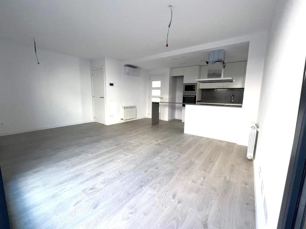New construction RESIDENCIAL SANT EDUARD in Sant Fost de Campsentelles photo 4