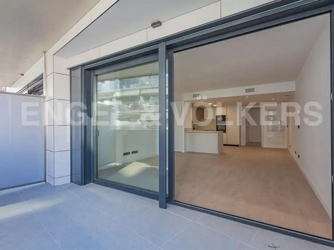 Obra nueva Santa Eulàlia en Hospitalet de Llobregat (Revista) photo 2