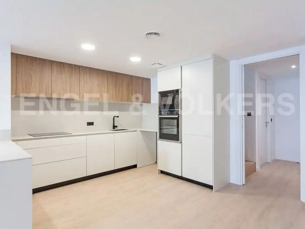 Obra nueva Santa Eulàlia en Hospitalet de Llobregat (Revista) photo 4