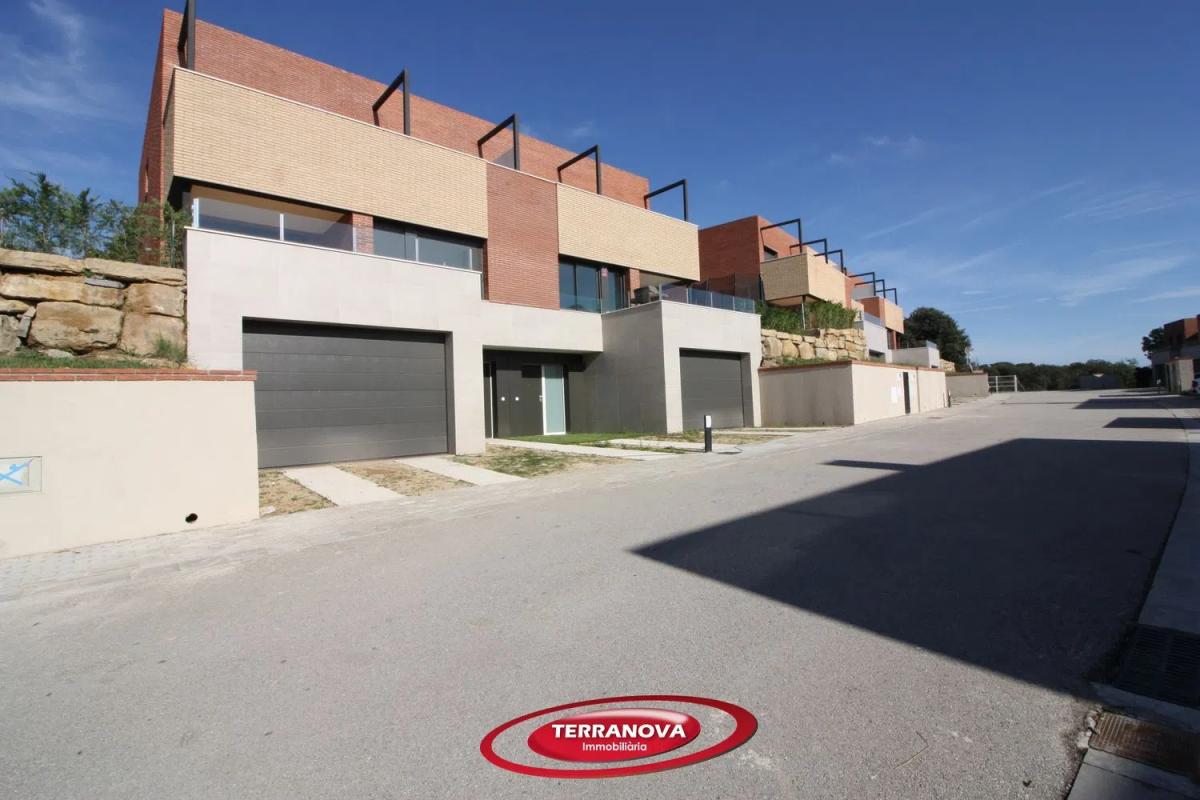 Obra nueva urb. Santa Creu en L’Ametlla del Vallés en L'Ametlla del Vallès (Revista) photo 4