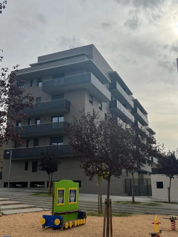 Obra nueva Les Guardioles Residencial en Molins de Rei (Revista) photo 3