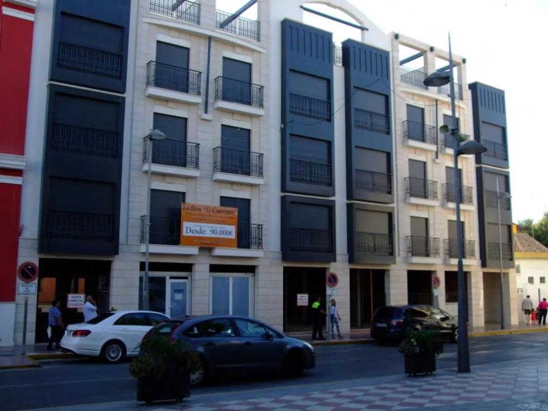 Propiedades en venta y alquiler en España photo 2