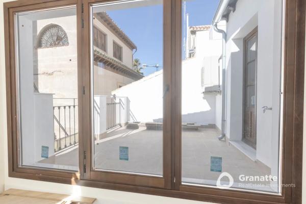 Ático en venta en Colegio Catalino, 3, Granada thumbnail 1