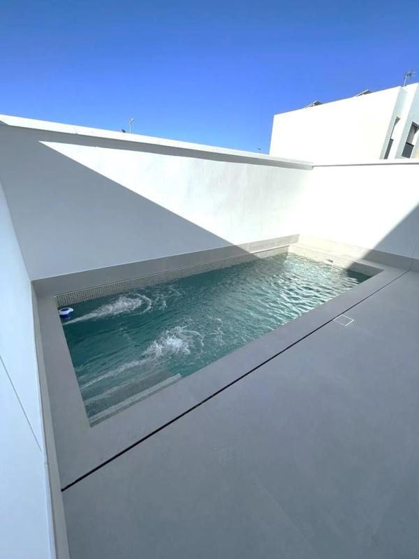 Obra nueva Duero ll en Churriana de la Vega (Revista) photo 3
