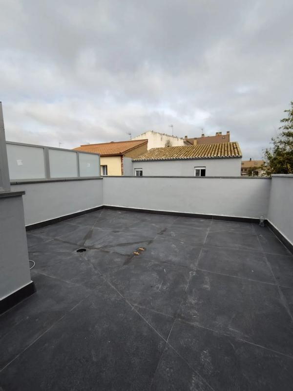 Obra nueva Ramón y Cajal en Villanueva de Gallego (Revista) photo 3