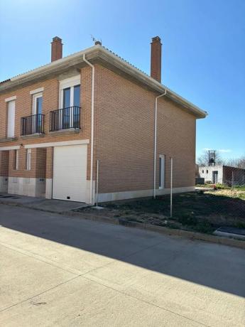 Terraced house for sale at Camino Oro, 3 , Villabragima photo 1