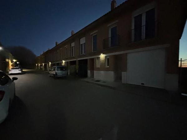 Terraced house for sale at Camino Oro, 3 , Villabragima thumbnail 1