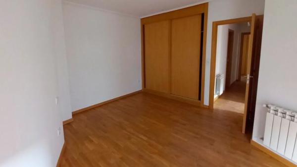 Apartment for sale in Calle Gamazo, Valladolid thumbnail 2