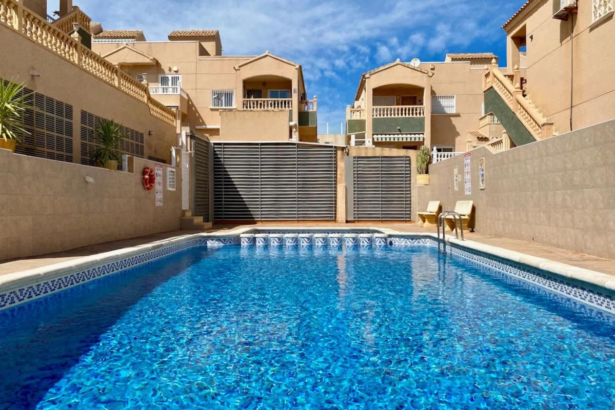 Properties for sale and rent in Spain photo 2