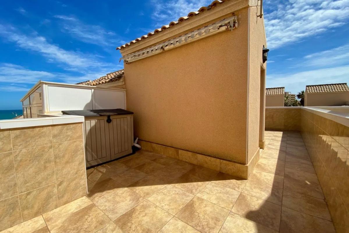 Properties for sale and rent in Spain photo 5