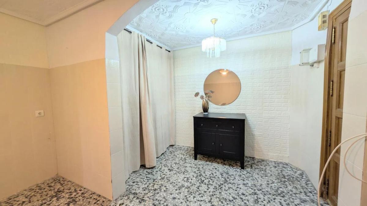 Properties for sale and rent in Spain photo 5