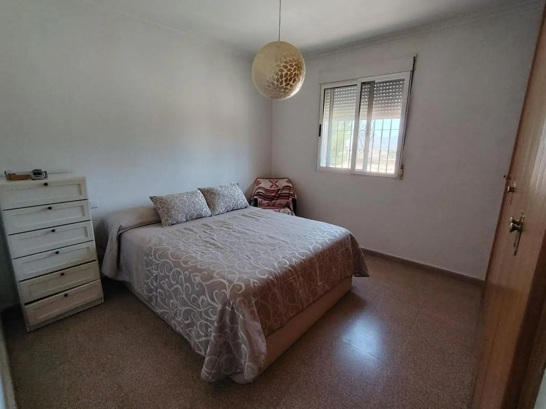 Propiedades en venta y alquiler en España photo 3