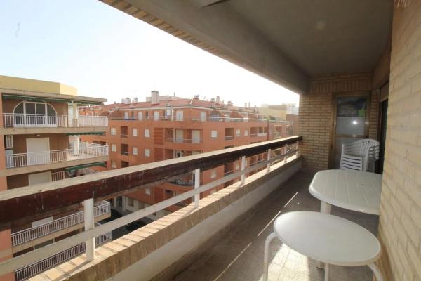 Piso en venta en Avenida de la Purisima, 29, Torrevieja photo 1