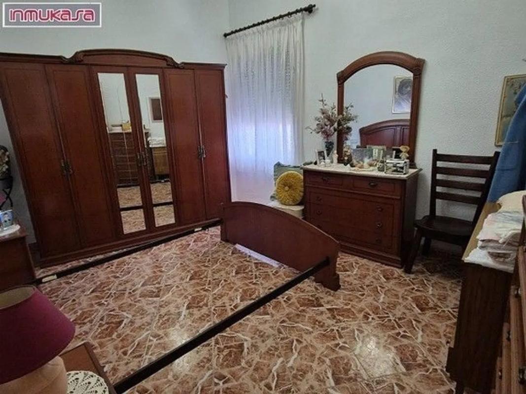 Properties for sale and rent in Spain photo 4