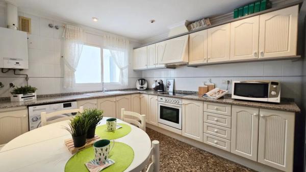 Apartment for sale in Calle de Pedreguer, 9, Denia thumbnail 2
