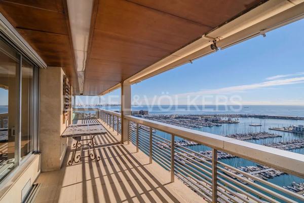 Piso en venta en Avenida del Doctor Gadea, 1, Alicante / Alacant thumbnail 2