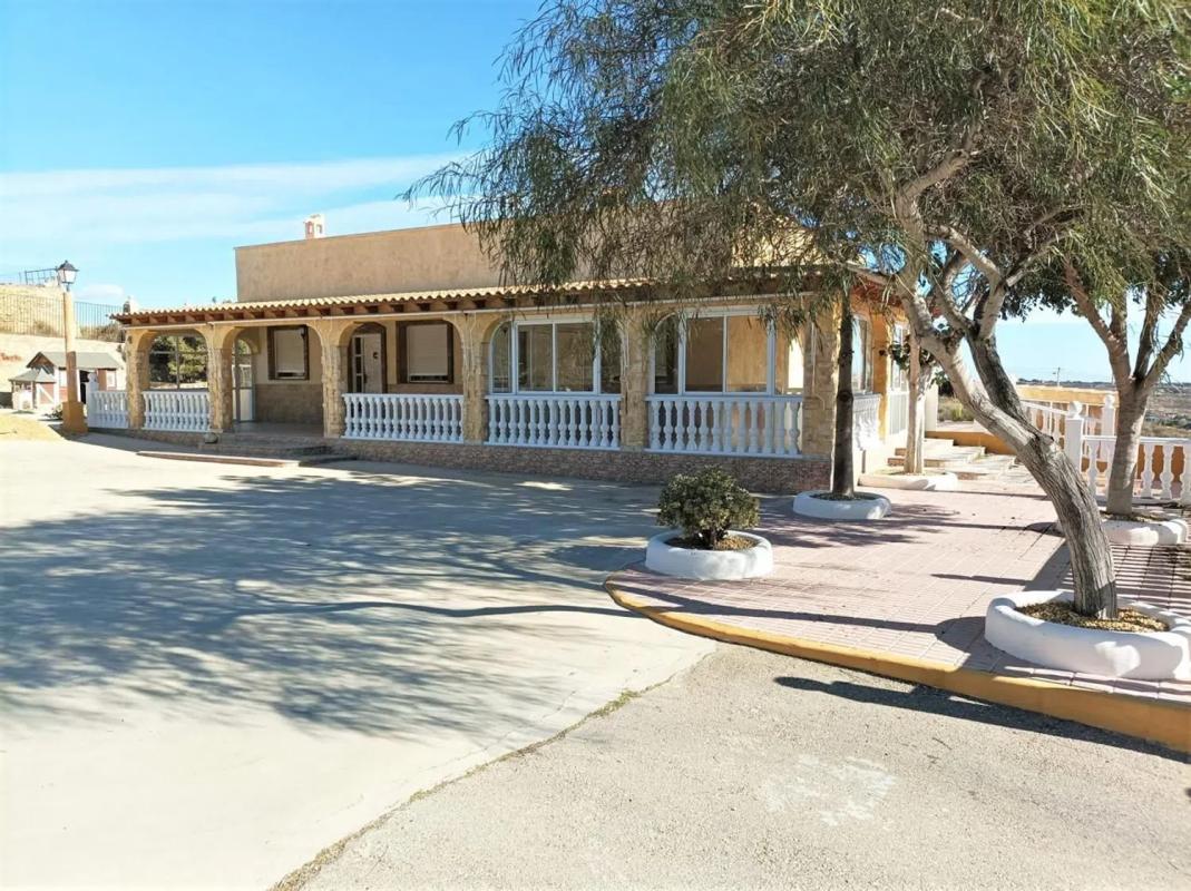 Venta de piso en Barrio San Crispín, Elche / Elx
 photo 5