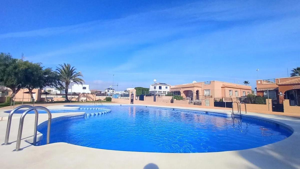 Venta de piso en Los Montesinos, Los Montesinos
photo 2