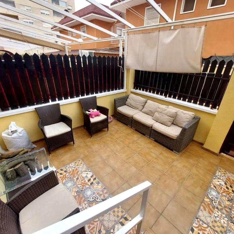 Properties for sale and rent in Spain photo 3