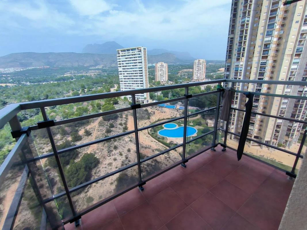 Venta de piso en Pueblo Poniente, Benidorm
photo 1