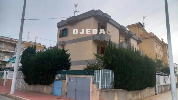 Chalet independiente en venta en Avenida Albacete, Santa Pola photo 1