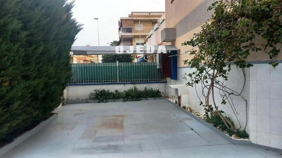 Venta de chalet independiente en Avenida Albacete, Santa Pola
 photo 3