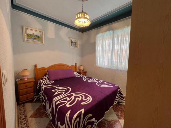Chalet adosado en avenida de los Holandeses thumbnail 1