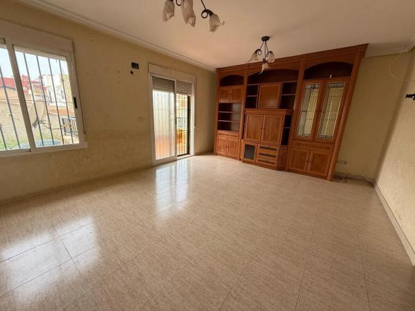 Chalet adosado en calle San Antonio, 45 thumbnail 1