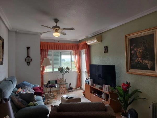 Piso en venta en  Calle la Paz, 19, Los Montesinos photo 2