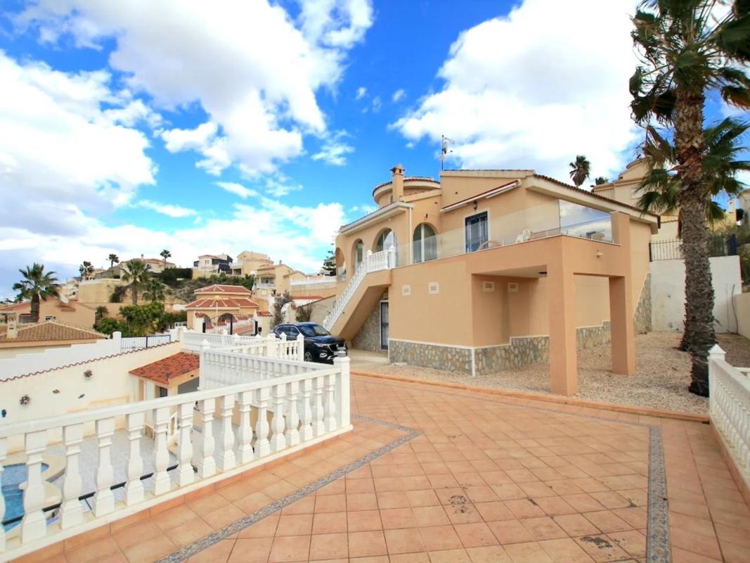 Propiedades en venta y alquiler en España photo 5