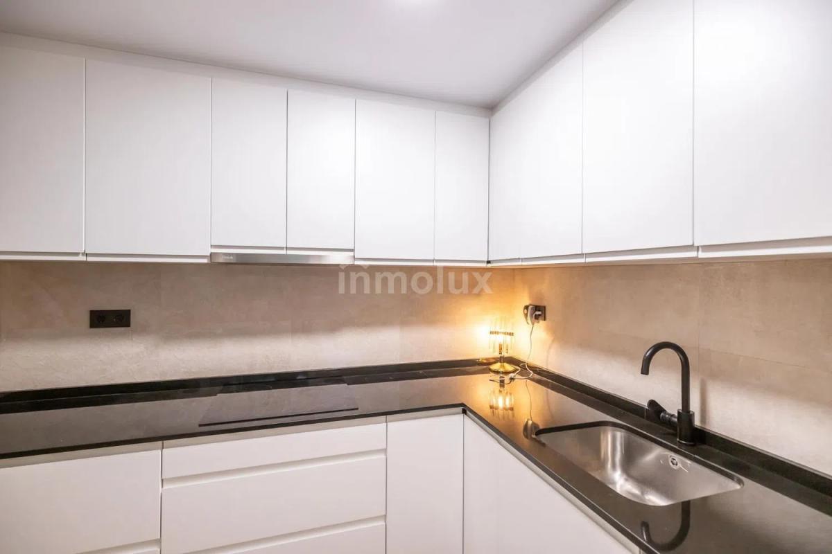 Venta de piso en Calle Fidel Pastor Carrillo, Alicante / Alacant
photo 2
