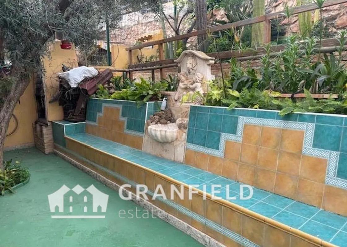 Sale of independent chalet in Barrio Cabo Cervera, Torrevieja
 photo 5
