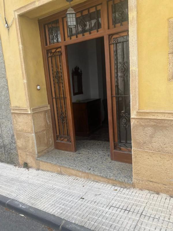 Properties for sale and rent in Spain photo 4