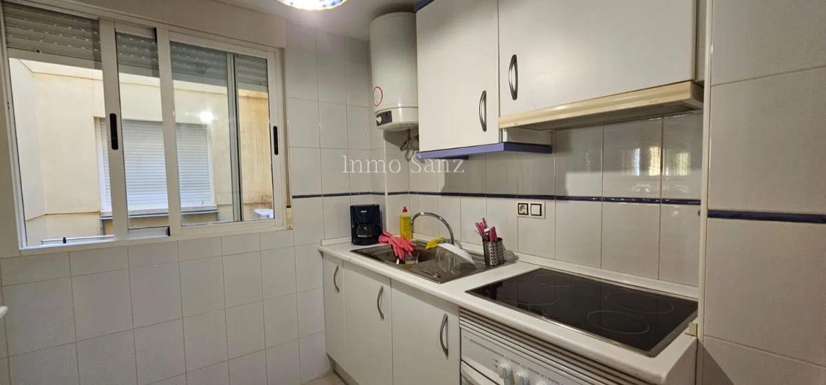 Продажа квартиры на Calle Sant Bartomeu, Эль Кампельо
photo 1