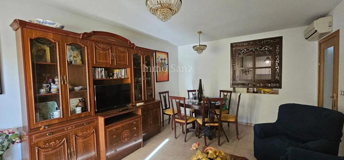 Продажа квартиры на Calle Sant Bartomeu, Эль Кампельо
photo 4