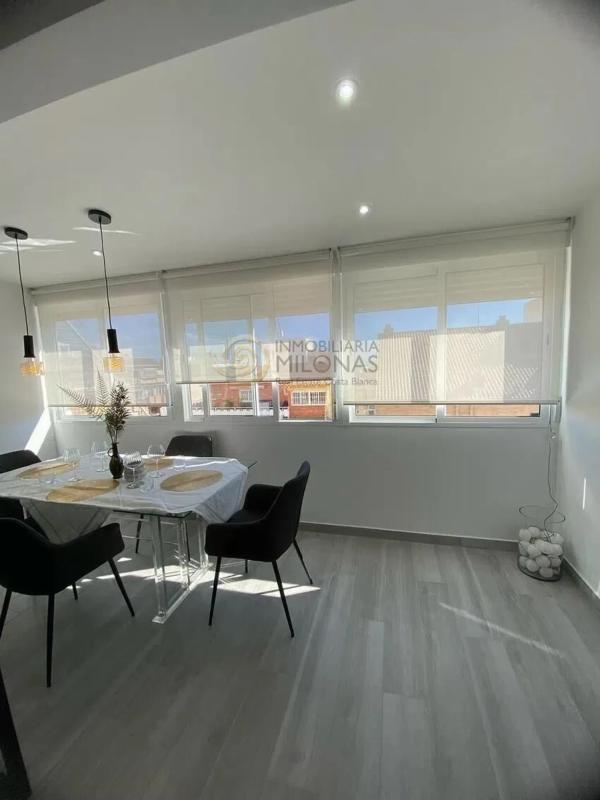 Sale of apartment in Pueblo Poniente, Benidorm
photo 2