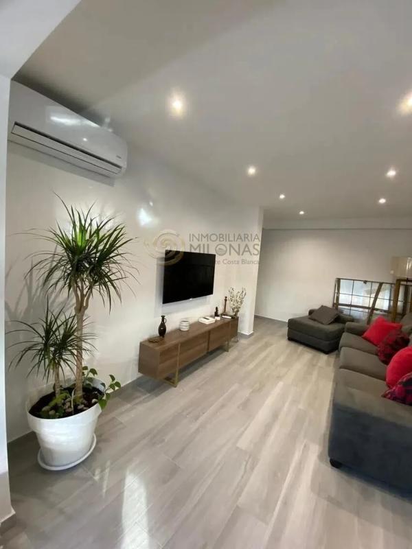 Sale of apartment in Pueblo Poniente, Benidorm
photo 3