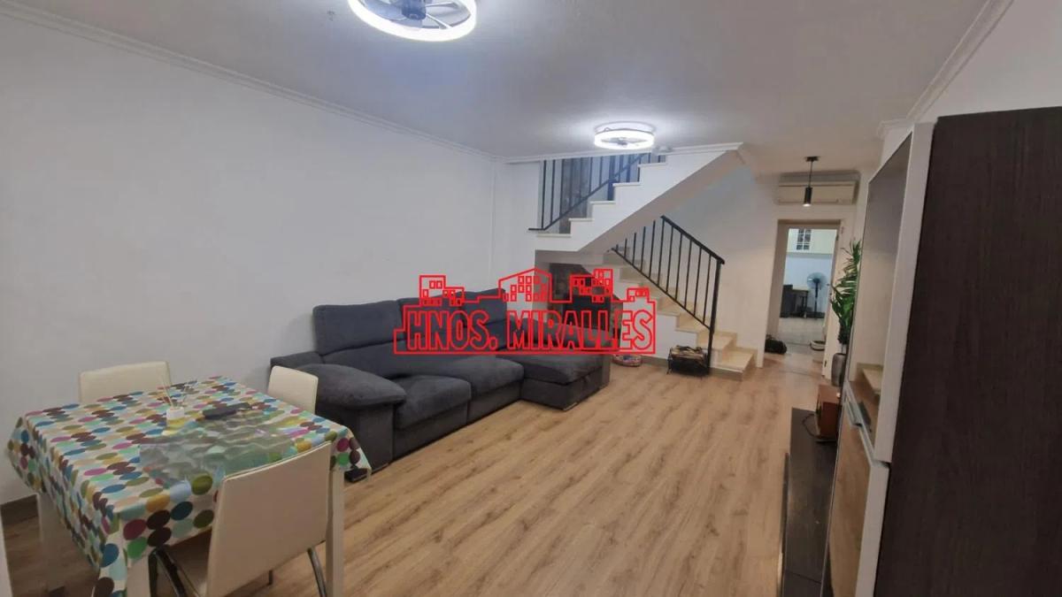 Properties for sale and rent in Spain photo 3