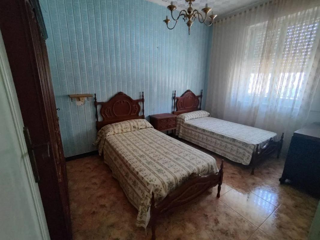Properties for sale and rent in Spain photo 3