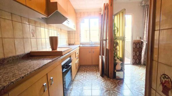 Chalet adosado en calle Espronceda photo 1