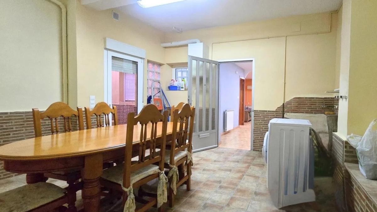 Недвижимость на продажу и в аренду в Испании photo 4