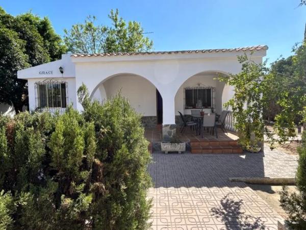 Detached villa for sale in Monforte del Cid, Monforte del Cid photo 1