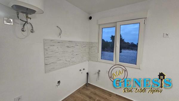 Estudio en venta en Avenida Robleda, 4, Torrevieja thumbnail 1