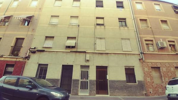 Piso en venta en  Calle Arturo Salvetti Pardo, Elche / Elx photo