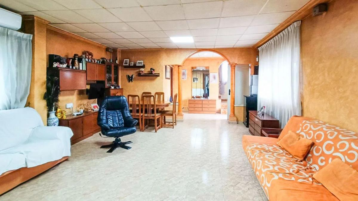 Недвижимость на продажу и в аренду в Испании photo 4