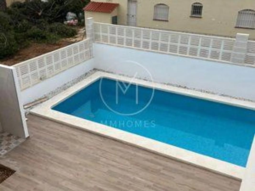Properties for sale and rent in Spain photo 2