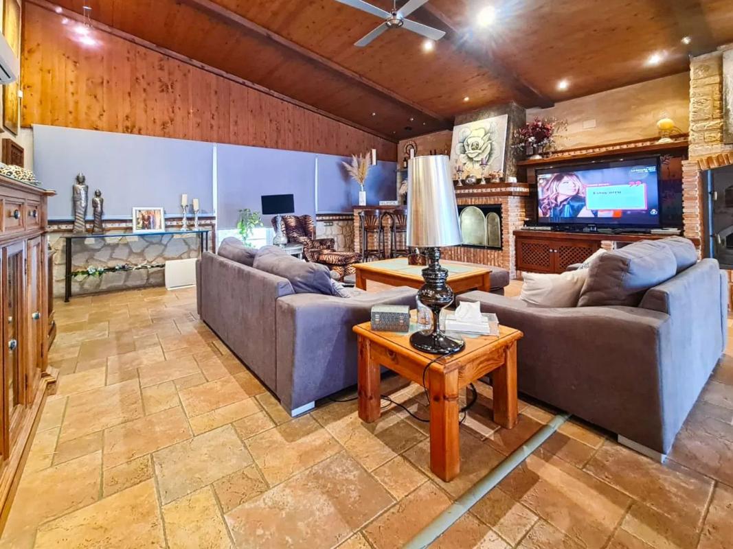 Недвижимость на продажу и в аренду в Испании photo 5