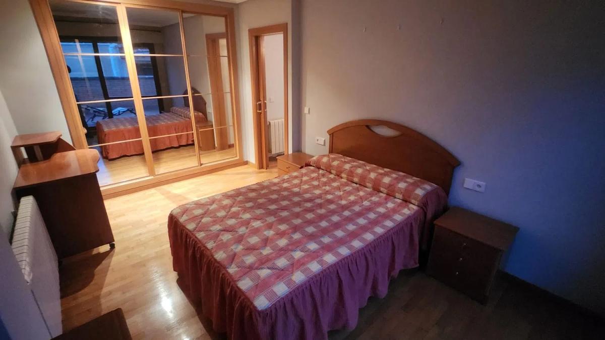 Penthouse sale in Calle Joan Fuster, Ibi photo 3